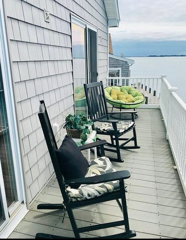 Building Photo - 39 Castle Rd