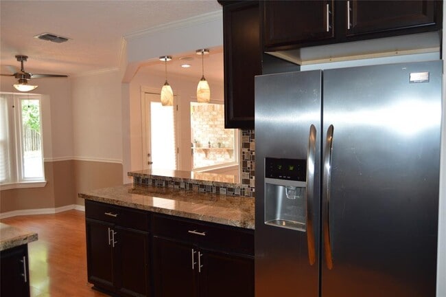 Building Photo - 3114 Greenridge Dr