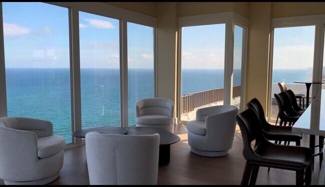 Building Photo - 1370 S Ocean Blvd