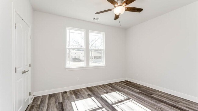 Building Photo - 137 Ohana Ct