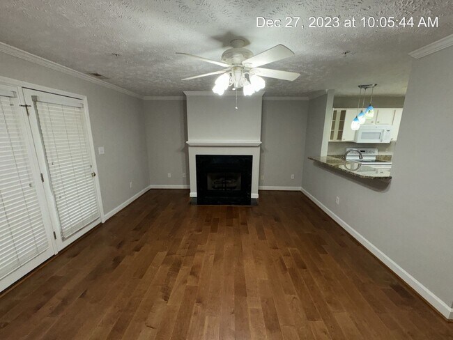 Building Photo - 332-5 Bubble Creek