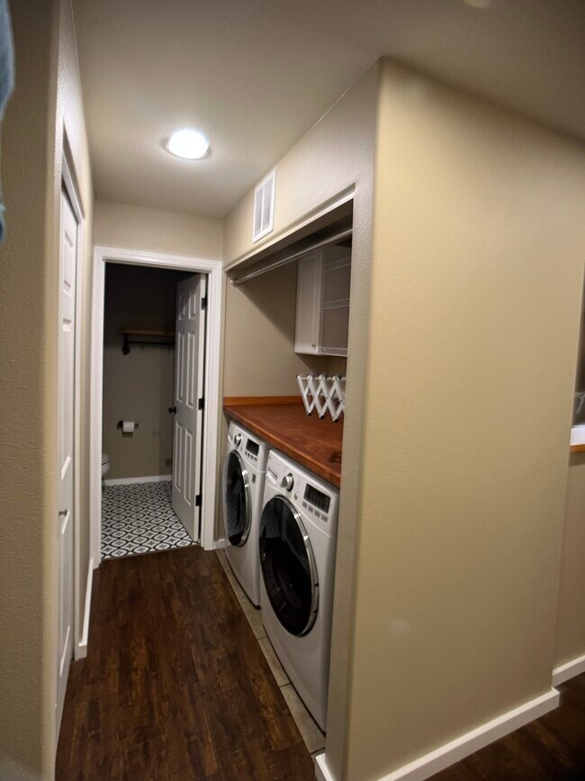 Building Photo - 16255 SW Audubon St