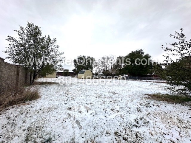 Building Photo - NO DEPOSIT option available for qualified renters!