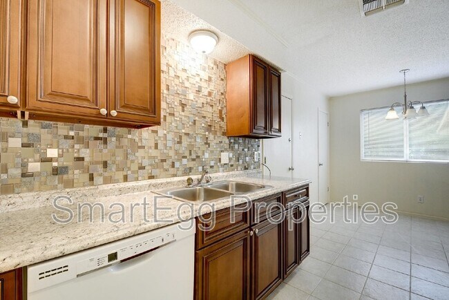 Building Photo - 5601 Palo Blanco Ct