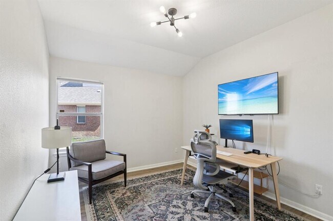Building Photo - 7117 Cromarty Ln