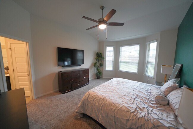 Building Photo - Gorgeous First-Time Rental in Saint Hedwig (SCUCISD) Rental Commission: $500