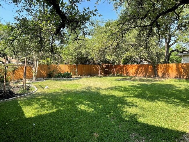 Building Photo - 11128 Sandstone Trail