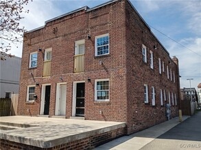 Building Photo - 516 N 3rd St