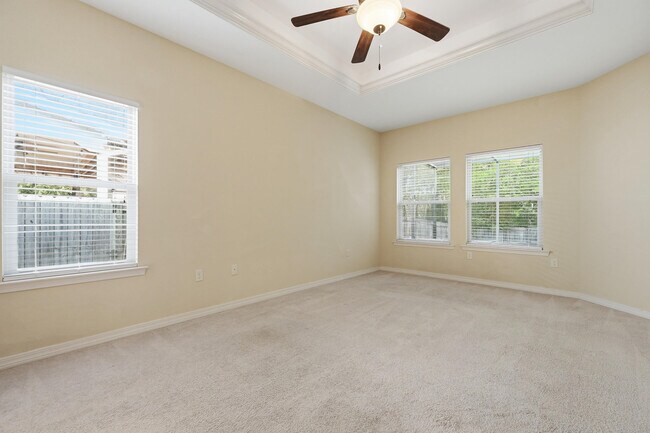 Building Photo - 1705 19th St