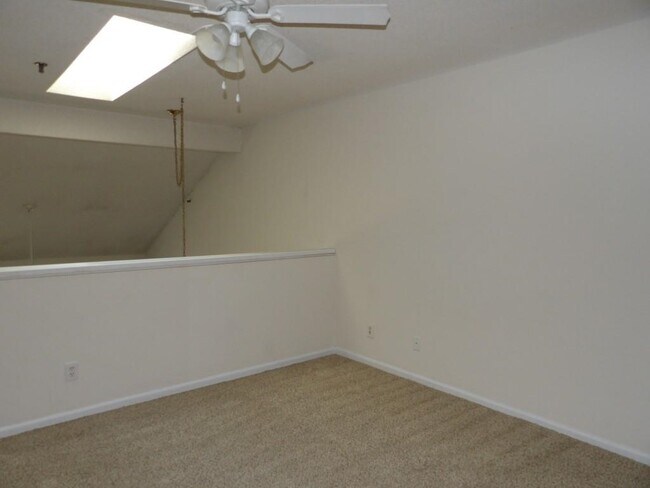 Building Photo - 1100 Possum Trot Rd