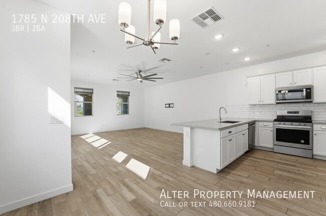 Building Photo - 1785 N 208th Ave