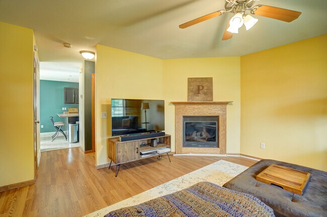 Building Photo - 4605 Pawnee Pass