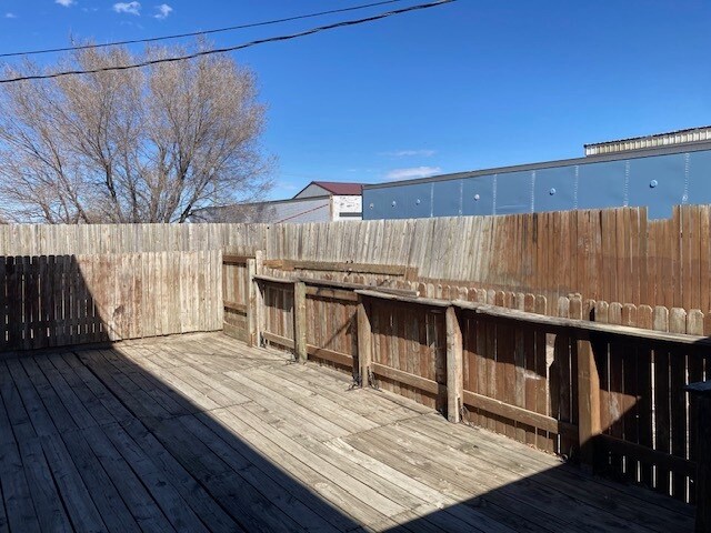 Building Photo - 411 N Shady Bend Rd