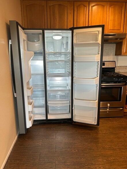 Building Photo - 26130 Narbonne Ave