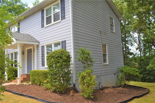 Building Photo - 2264 Post Oak Dr