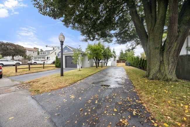 Building Photo - 543 Nantasket Ave