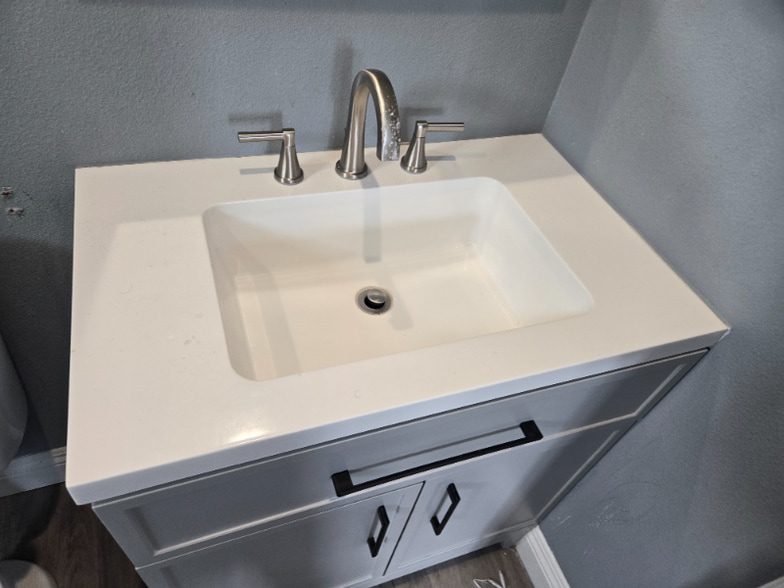 Building Photo - 954 Euclid Ave