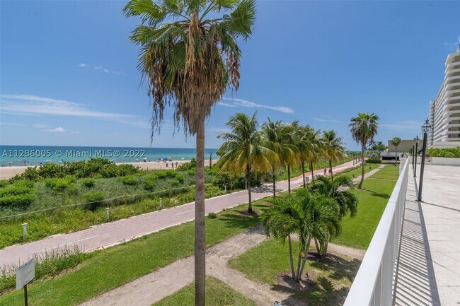 Building Photo - 5601 Collins Ave