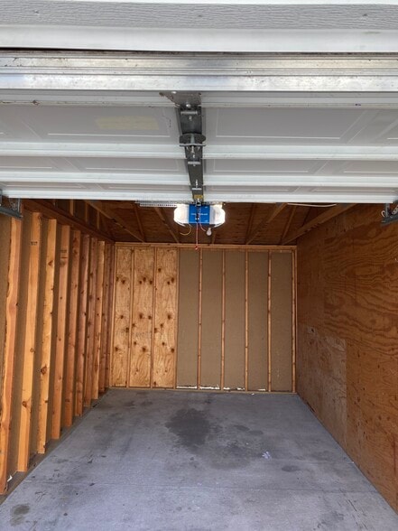 Building Photo - 1311 Delaware Ave