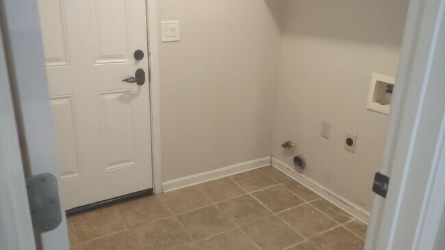 Building Photo - 1210 Camino Capistrano