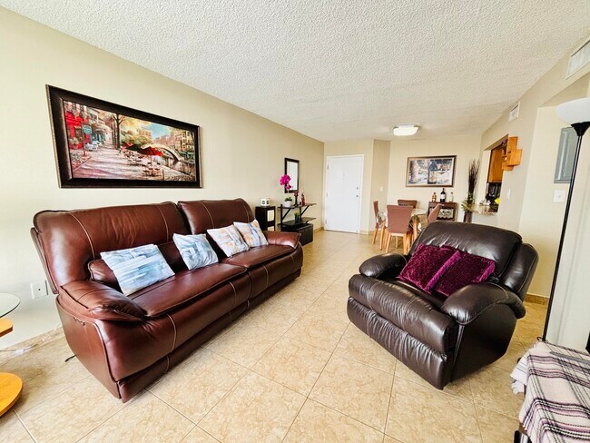 Building Photo - 8201 NW 8th St