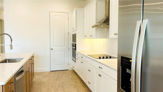 Building Photo - 9851 Gobat Aly