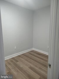 Building Photo - 1114 N Bond St