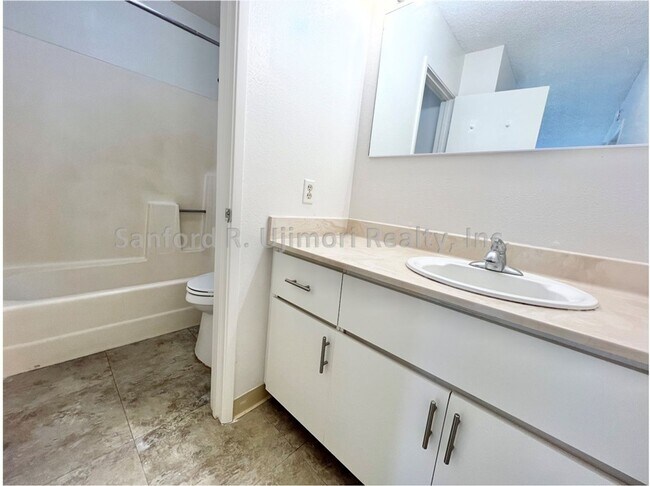 Building Photo - kep9410