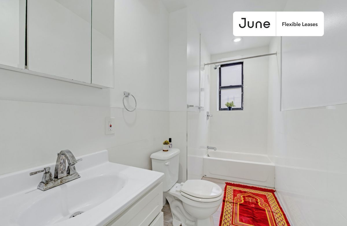 Building Photo - Prime Private ROOM in Kensington