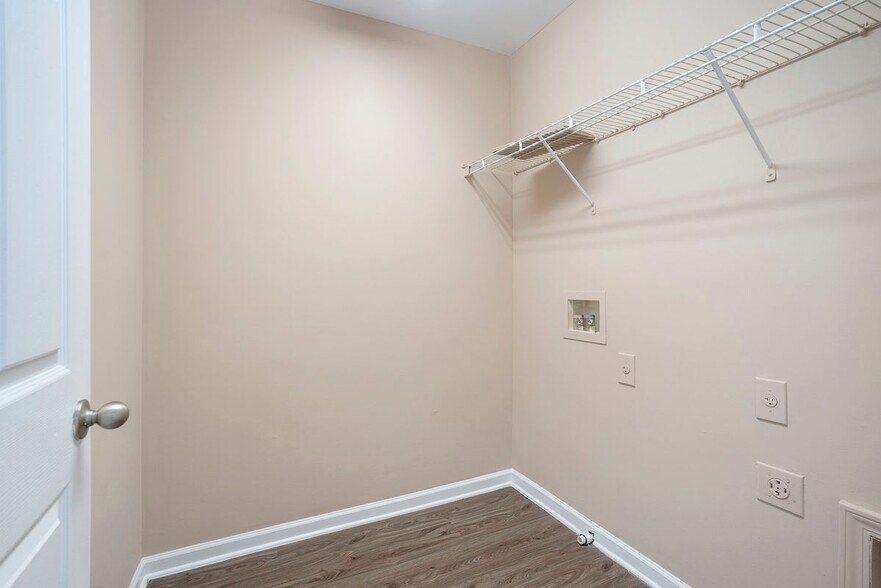 Building Photo - 804 Arbor Gate Ln