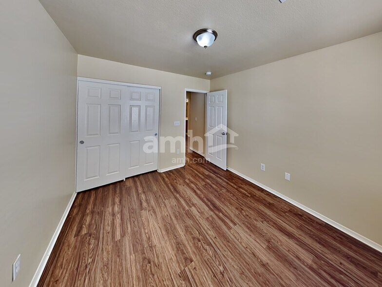 Building Photo - 9318 Aventurine Ct