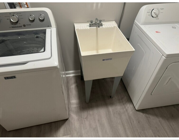 Building Photo - 4115 23rd Pl