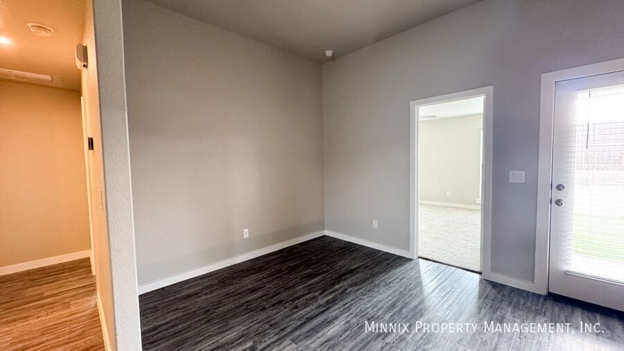 Building Photo - 3219 Abbeville Ave