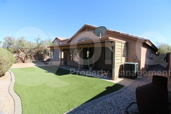 Building Photo - 15844 W Papago St