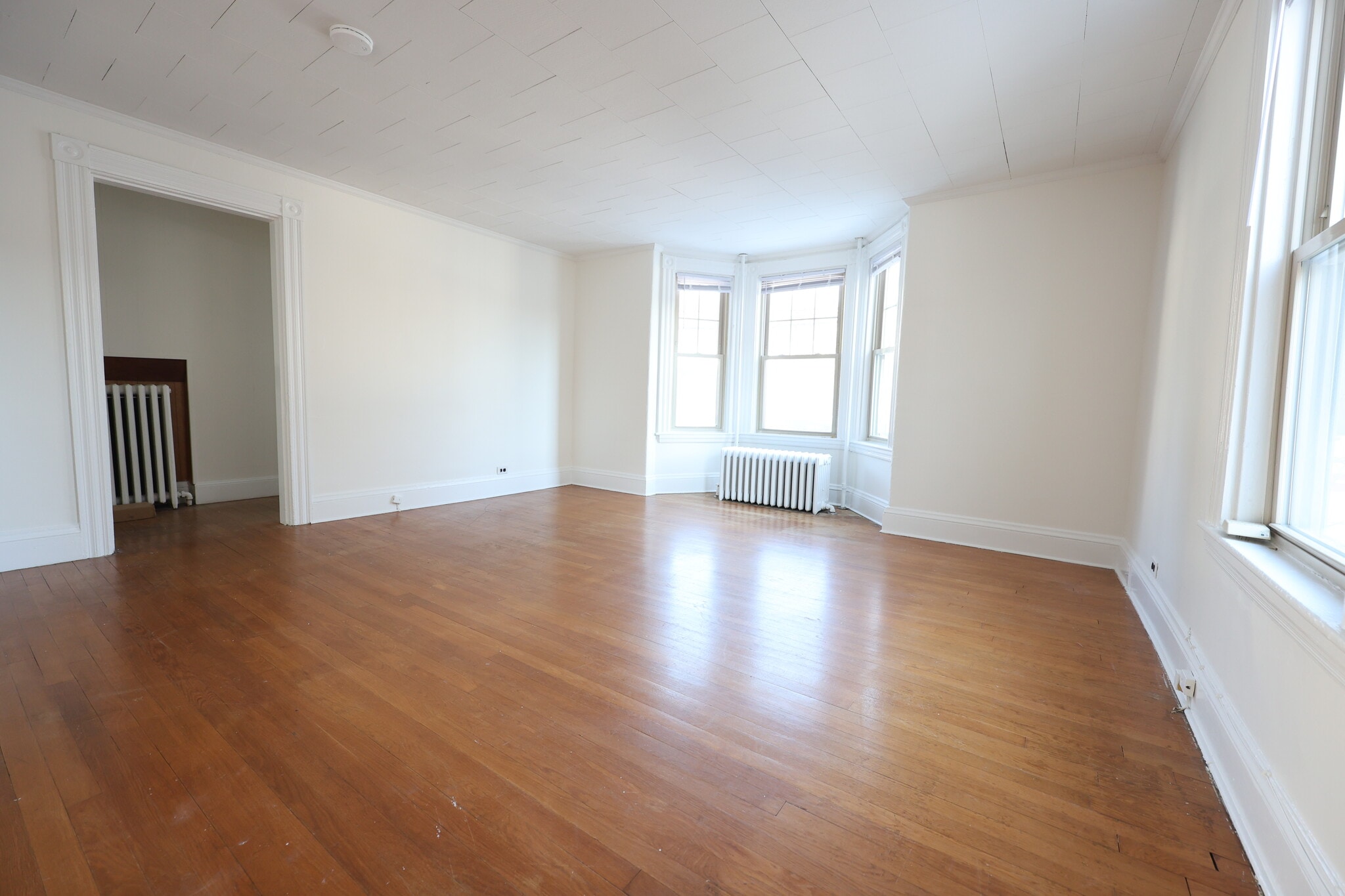 Building Photo - 31 June St