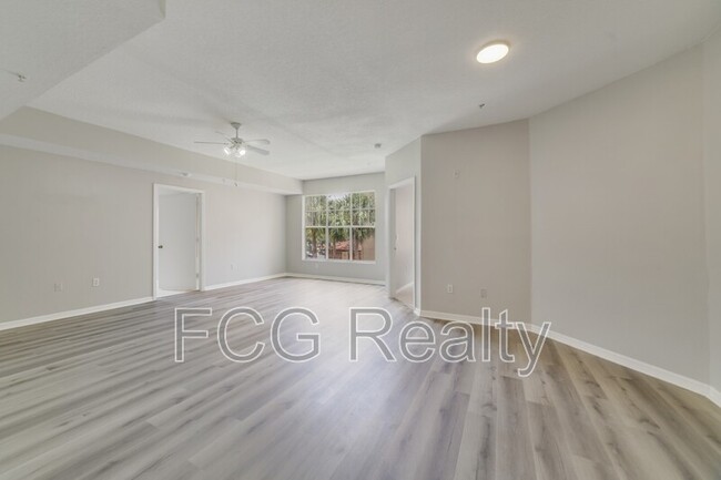 Building Photo - 5548 Metrowest Blvd