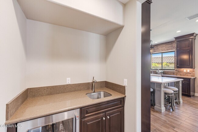 Building Photo - 7305 Augusta Dr