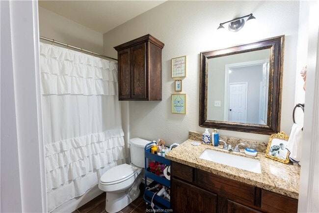 Building Photo - 1133 Oney Hervey Dr