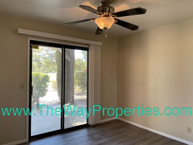 Building Photo - 12915 Rain Shadow Rd