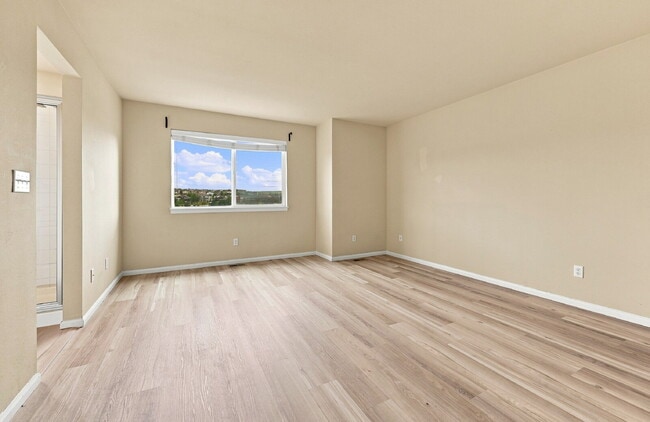 Building Photo - $3,245.95 with $300 Off The First Month's Rent, 5 Beds - 3.5 Baths, Single Family Home in Parker ...