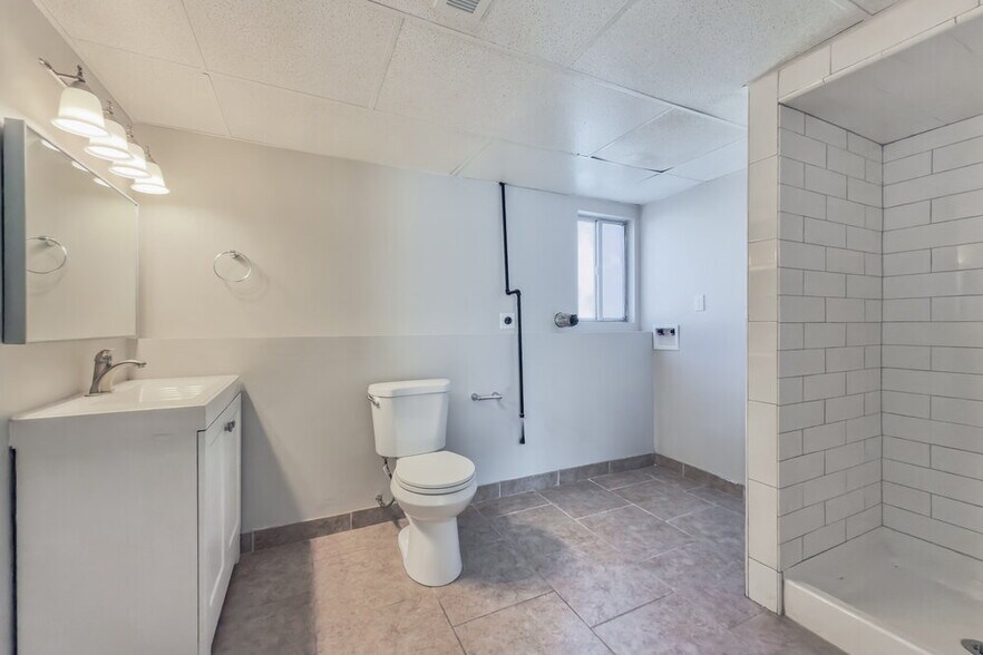 Building Photo - 5496 W 6600 S