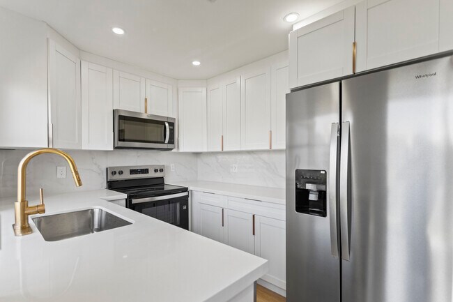 Building Photo - 6225 NW 171st St