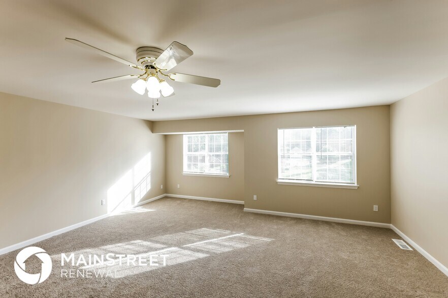 Building Photo - 1220 Riverford Dr