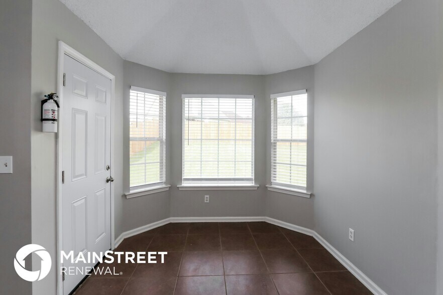 Building Photo - 5414 Maiden Grass Dr