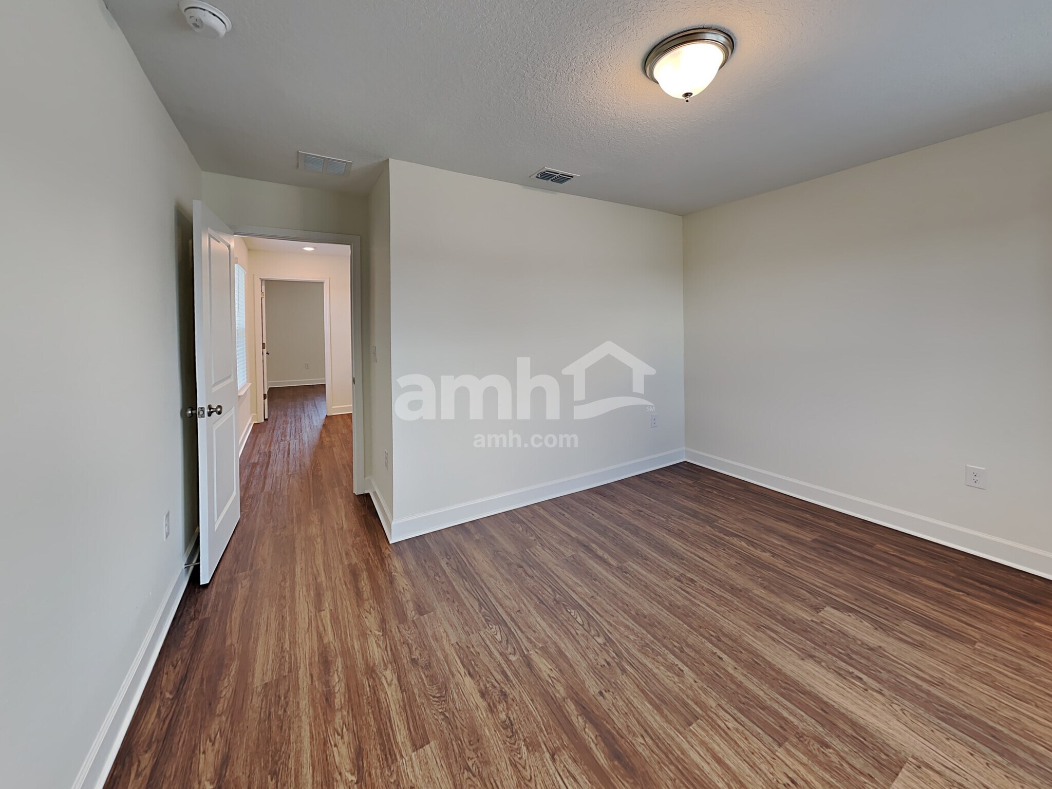 Building Photo - 5855 Hampton Creek Rd