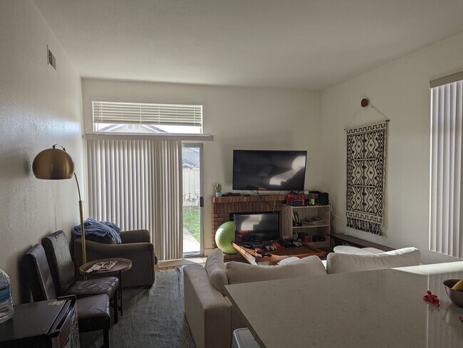 Building Photo - 13158 Russet Leaf Ln
