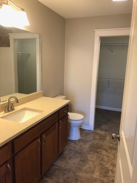 Building Photo - 3716 Marigold Dr