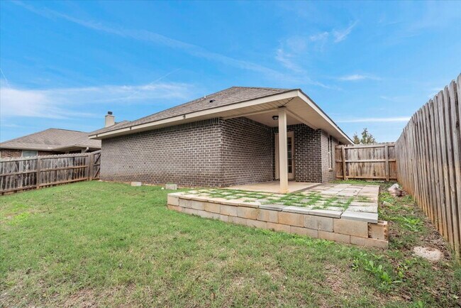 Building Photo - 162 Harold Murphy Dr