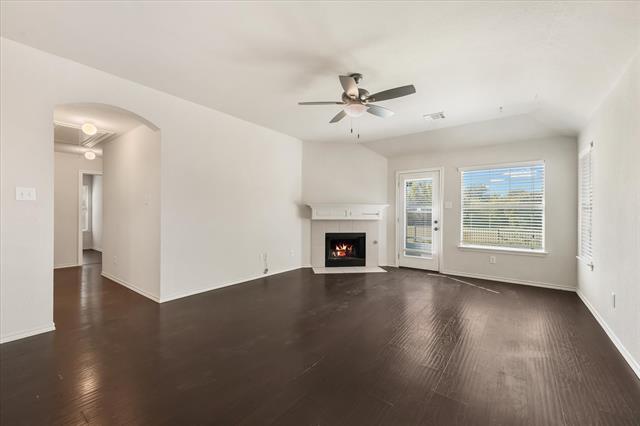 Building Photo - 4600 Leeds Dr