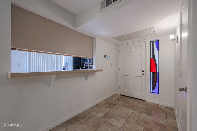 Building Photo - 9355 N 91st St